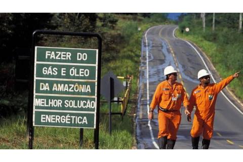 Brazilian government propaganda promoting oil and gas in the Amazon as an energy solution (Photo: Federal Government Press Office)