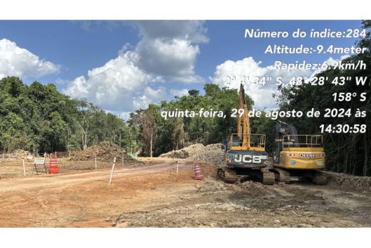 3- FIGURA B: Construction of Hydro's slurry pipeline for transporting bauxite in the Brazilian Amazon (Photo: IRQ Movement)